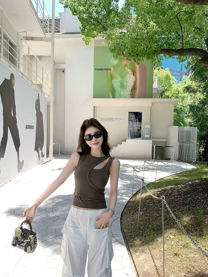 25Aug. Coachella辣妹背心 為音樂節而生！不規則設計感背心 綠