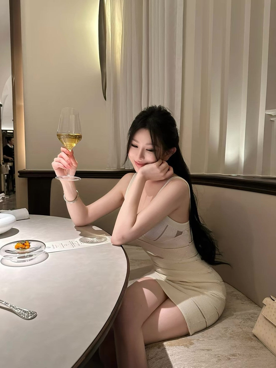 26May. 性感小巴重磅針織繃帶連身裙 白/黑