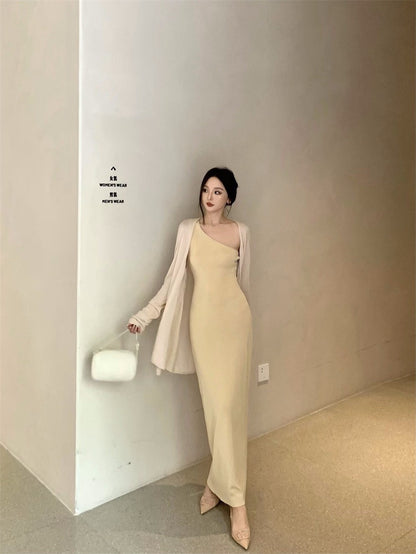 25Nov. 嫩奶黃氣質針織斜領連身裙 防曬開衫