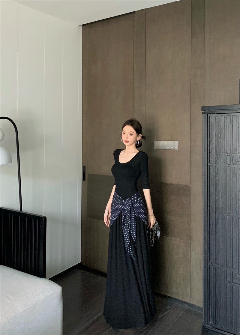 Jun.  簡約氣質赫本圓領針織拼接連身裙 黑