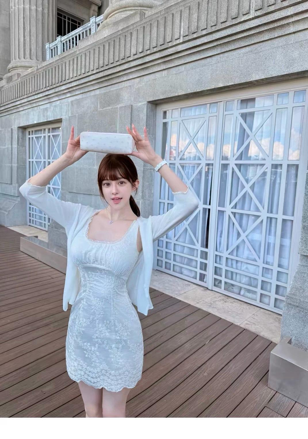 26Jul. 復古小白裙 浪漫蕾絲繡花連身裙