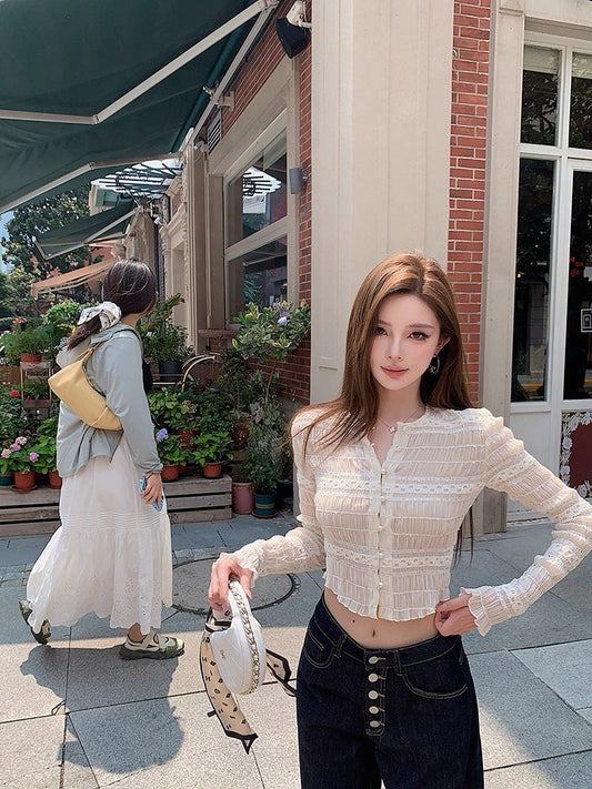 25Oct. 精緻韓女自帶柔光濾鏡蕾絲開衫