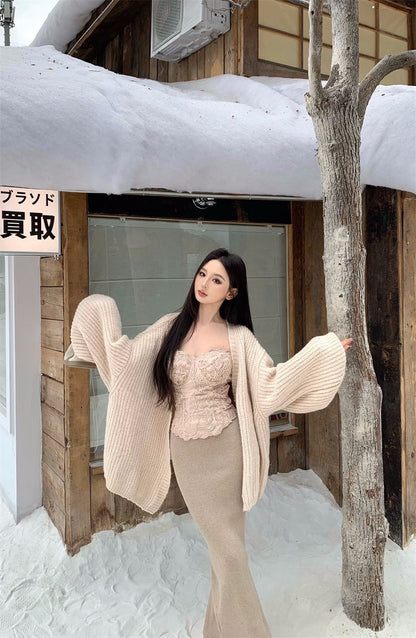 26Feb. 熱銷基礎粗針泡泡袖針織外套 杏白/深卡