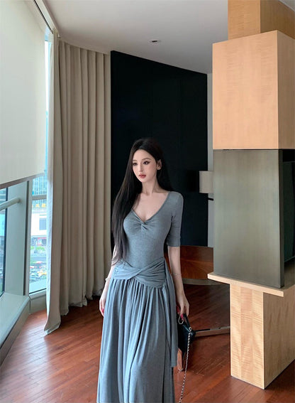 25Aug. 簡約韓系V領褶皺紙片連身裙 灰