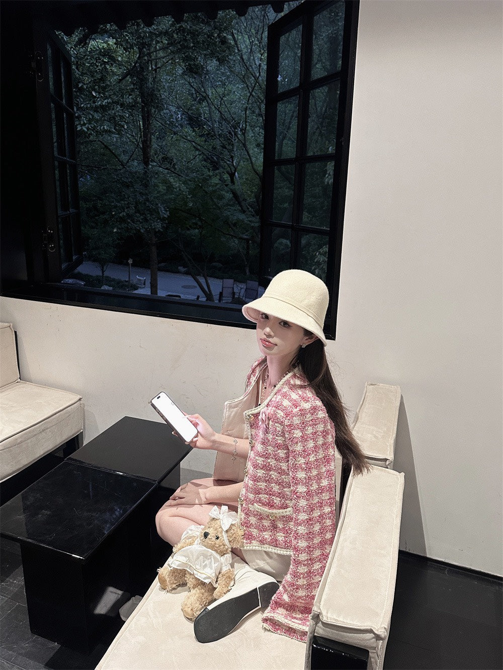 25Dec. 正反兩穿‘’甜心芭比粉白格紋粗呢小香外套