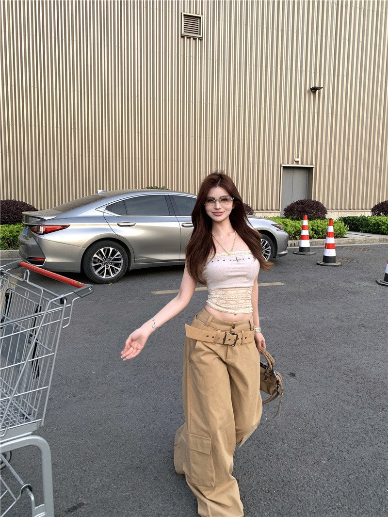 Jun. 痞甜陷阱真兩件式疊穿蕾絲抹胸 卡其工裝休閒褲