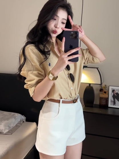 25Oct. 日常ballet 優秀版型棉麻刺繡老錢襯衫 卡其色/修身短褲 白色