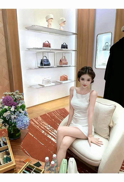 26Sep. 經濟上行 美肩設計感打褶瑞秋裙 白