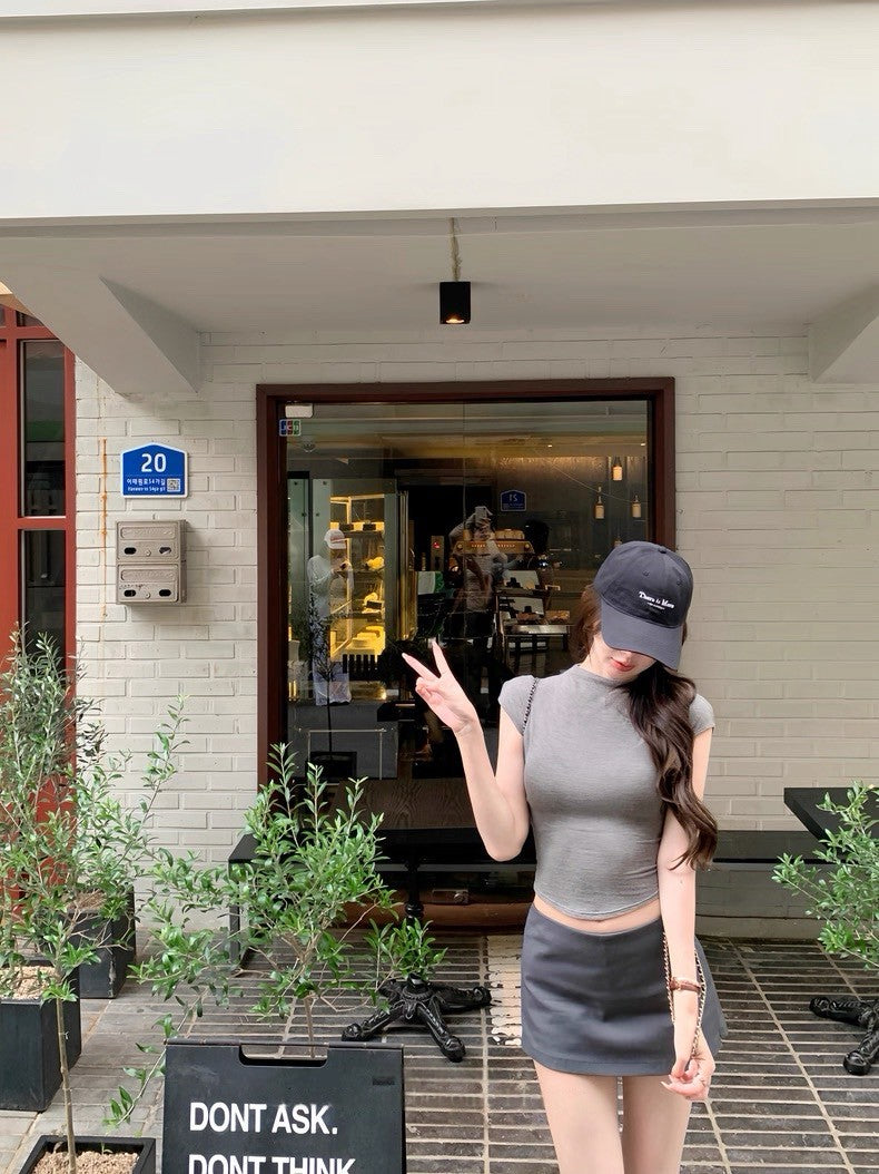 25Aug. 高智姐感穿搭 好版型修身背心款/T恤款 灰色