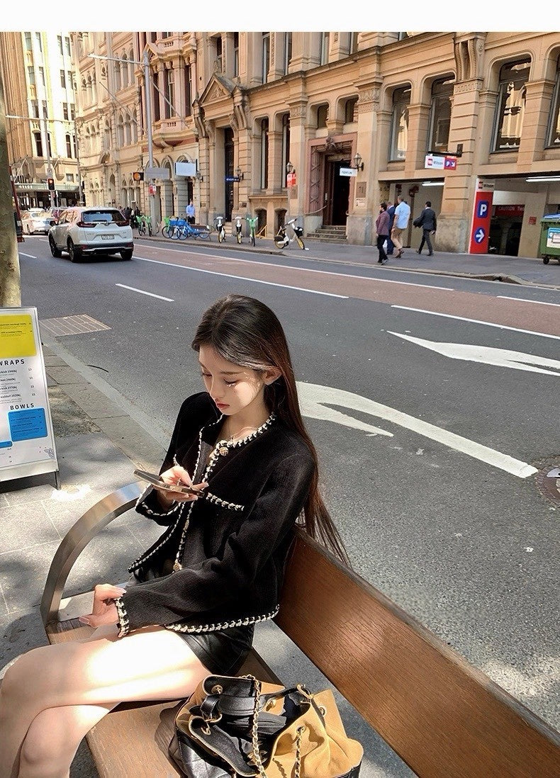 25Dec. Jennie start a war手工釘珠條絨小香外套 黑