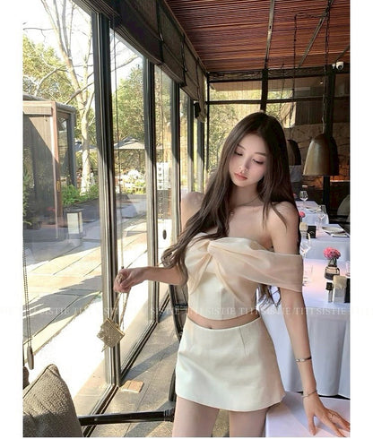 Jun. 氣質夏日養成 一字抹胸半身褲套裝