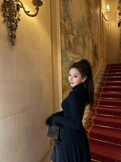 26Jan. 中古水滴縷空小翻領針織上衣 白/藏青/卡其