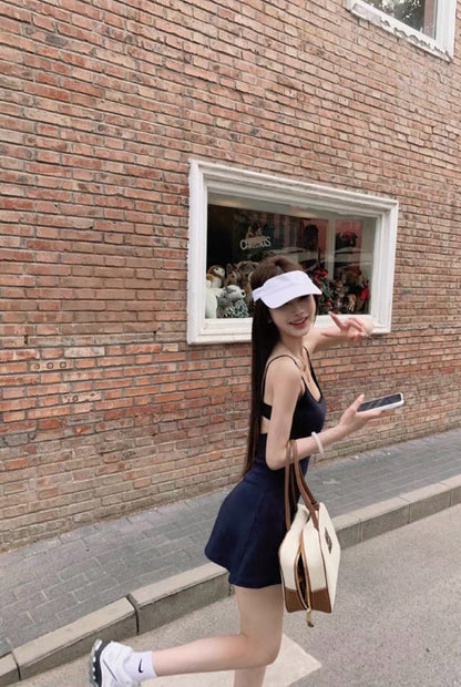 26May. 小蠻腰 運動服俏皮露背帶胸墊連身裙 藏青
