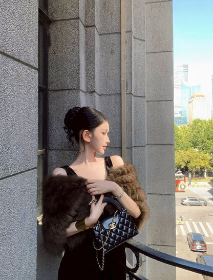 26Feb. 人生系列 分割設計感絲絨玫瑰V背連身裙