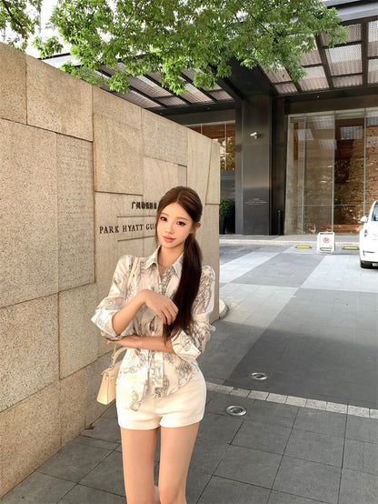 26Jan. 復古印花修身剪裁襯衫