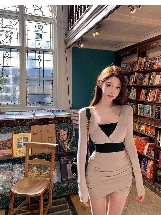 25Oct. 層次美學氣質撞色收腰連身裙