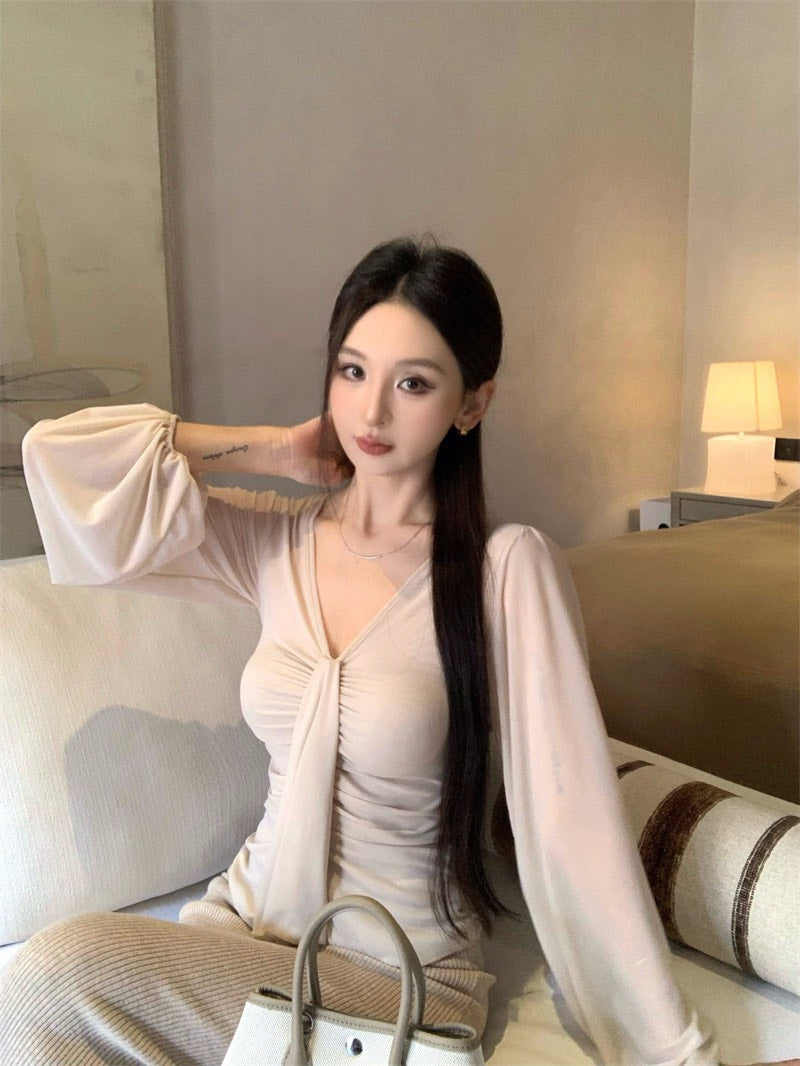 25Nov. 溫柔褶皺V領純欲天花板上衣 針織裙