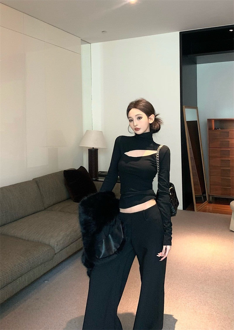 Jan. 設計感縷空疊穿高領打底上衣 黑