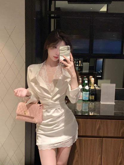 26Feb. 氣質韓女緞面純欲蕾絲收腰襯衫裙