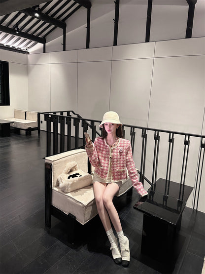 25Dec. 正反兩穿‘’甜心芭比粉白格紋粗呢小香外套