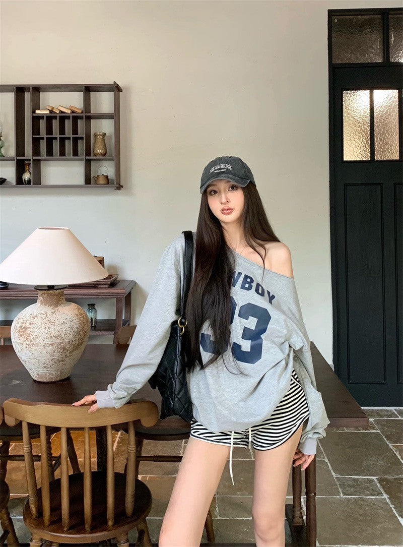 25Jul. 日常鬆弛感斜肩撞色字母衛衣 灰