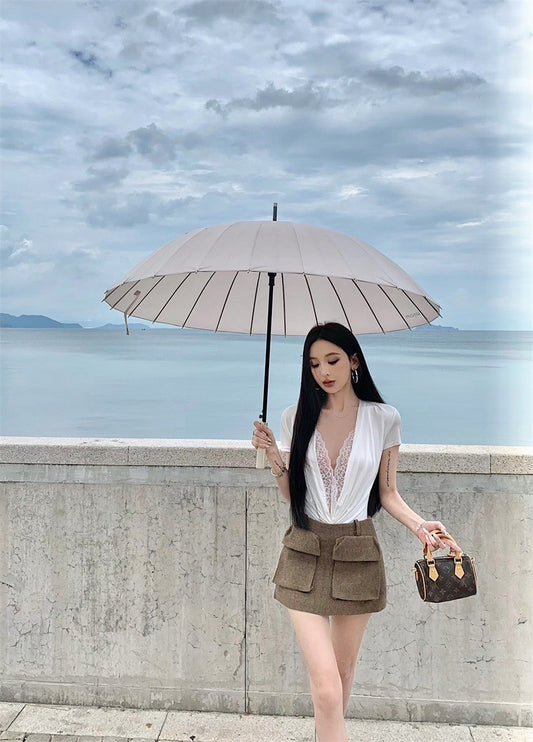 25Jul. 新款蕾絲V領拼接上衣 淺米/卡色