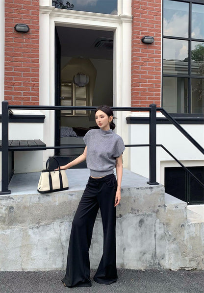 25Dec. 冬衣百穿微高領泡泡袖針織上衣 杏白/灰