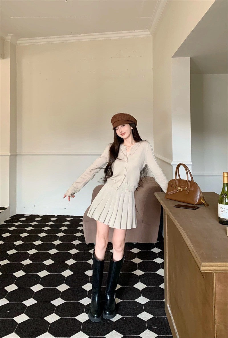 Mar. 韓系學院 雙槓圓領針織開衫 百褶半身裙 杏