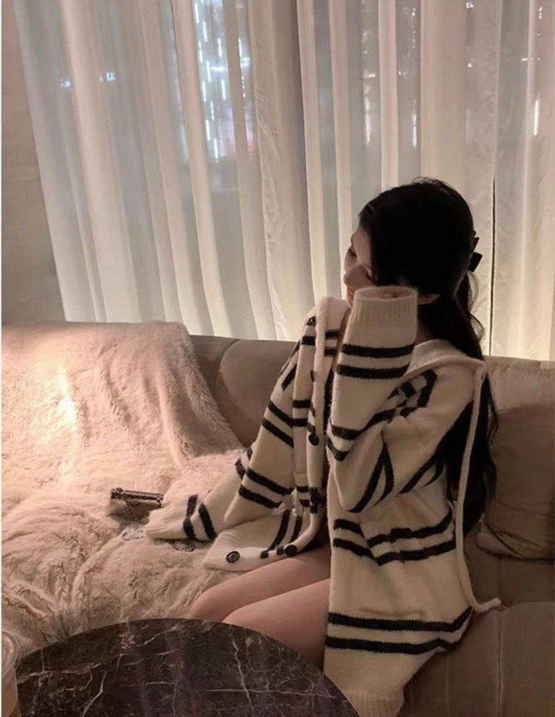 25Oct. 慵懶空氣羊毛條紋針織連帽外套 白