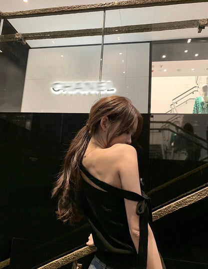 Mar. 法式中古小香 斜肩繫帶羊毛針織上衣 黑