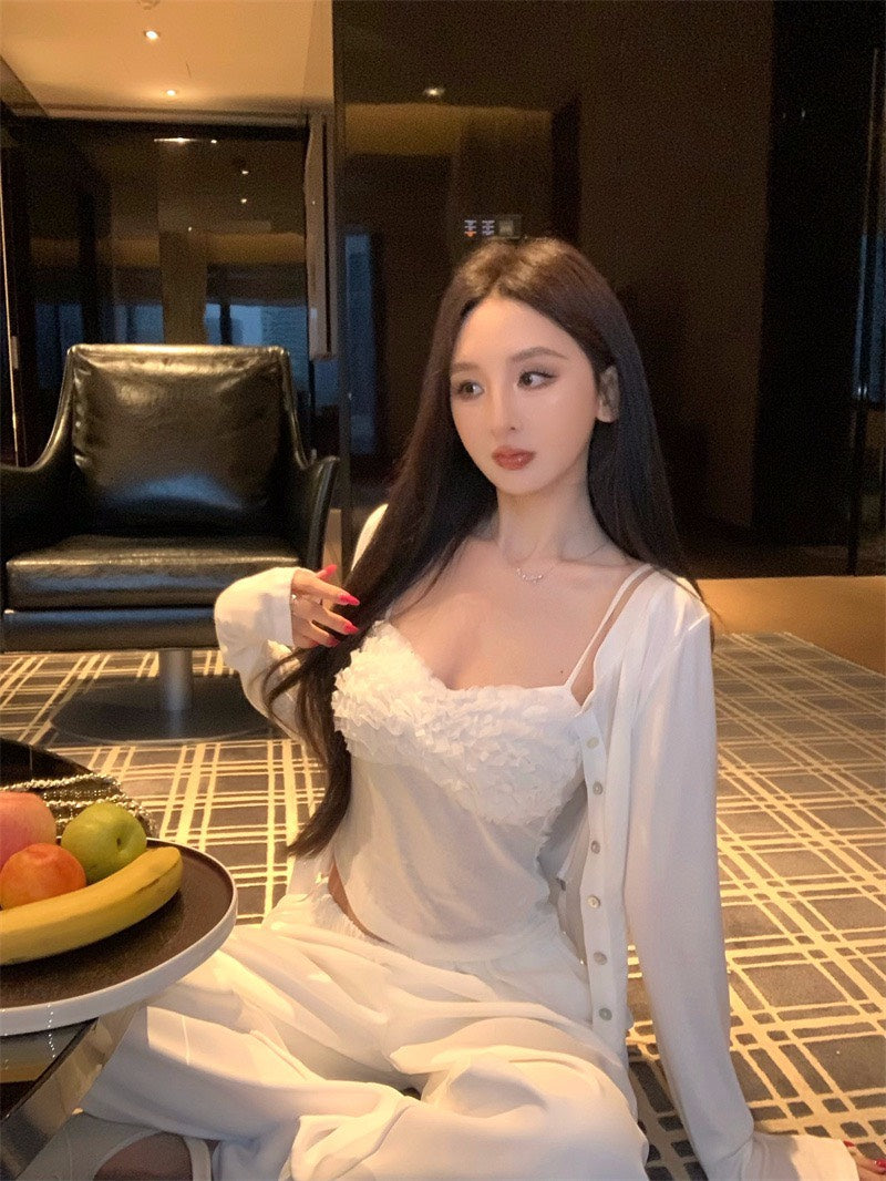 25Nov. 花邊少女顯瘦背心開衫2件組 白色鬆緊休閒褲