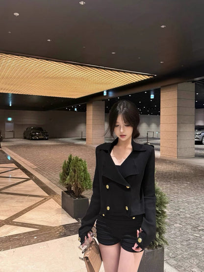 26Jan. 復古千金法式奢華雙排金釦針織外套 黑/白