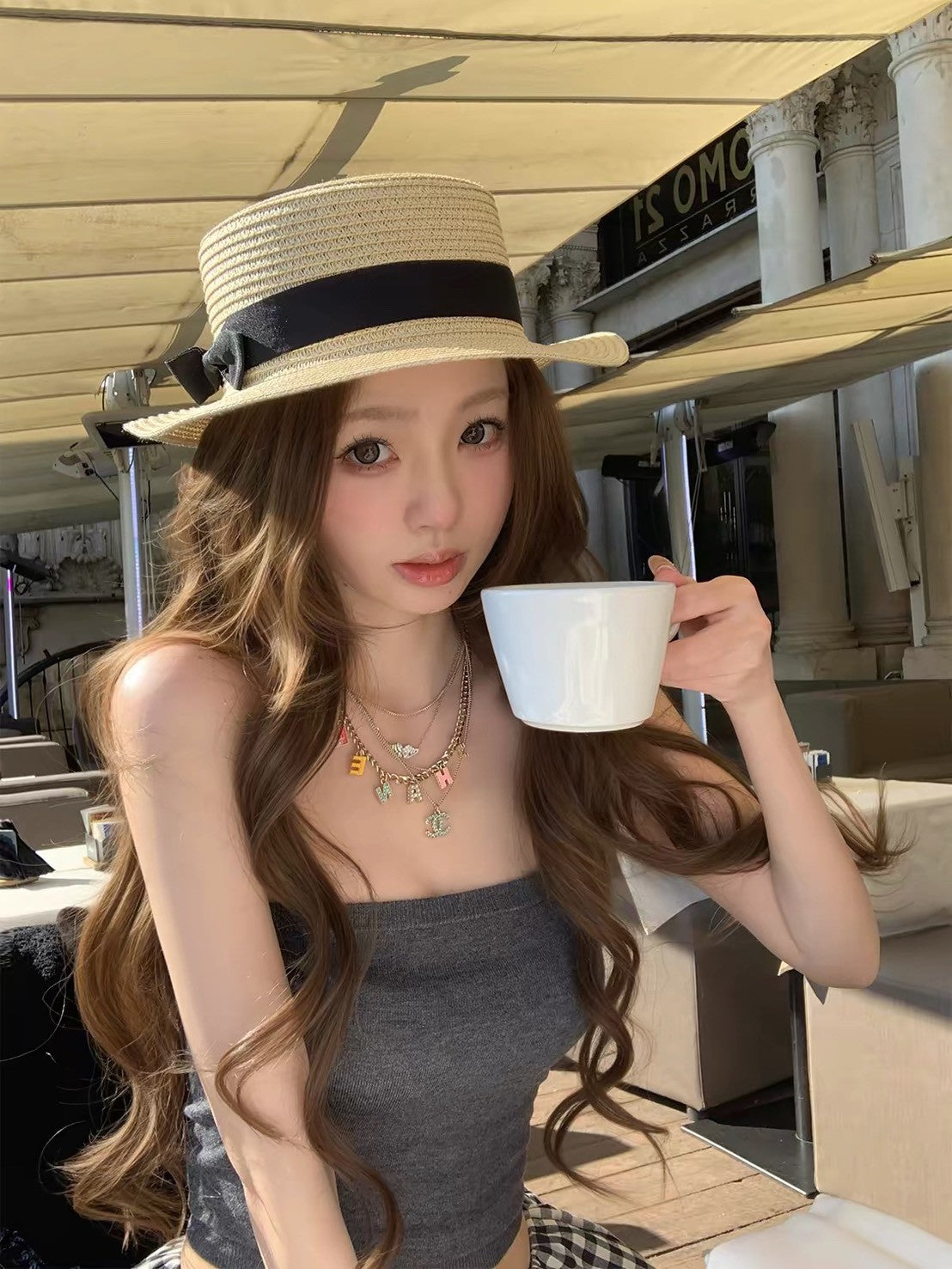 26May. 休閒甜心 純色抹胸中腰格紋裙套裝