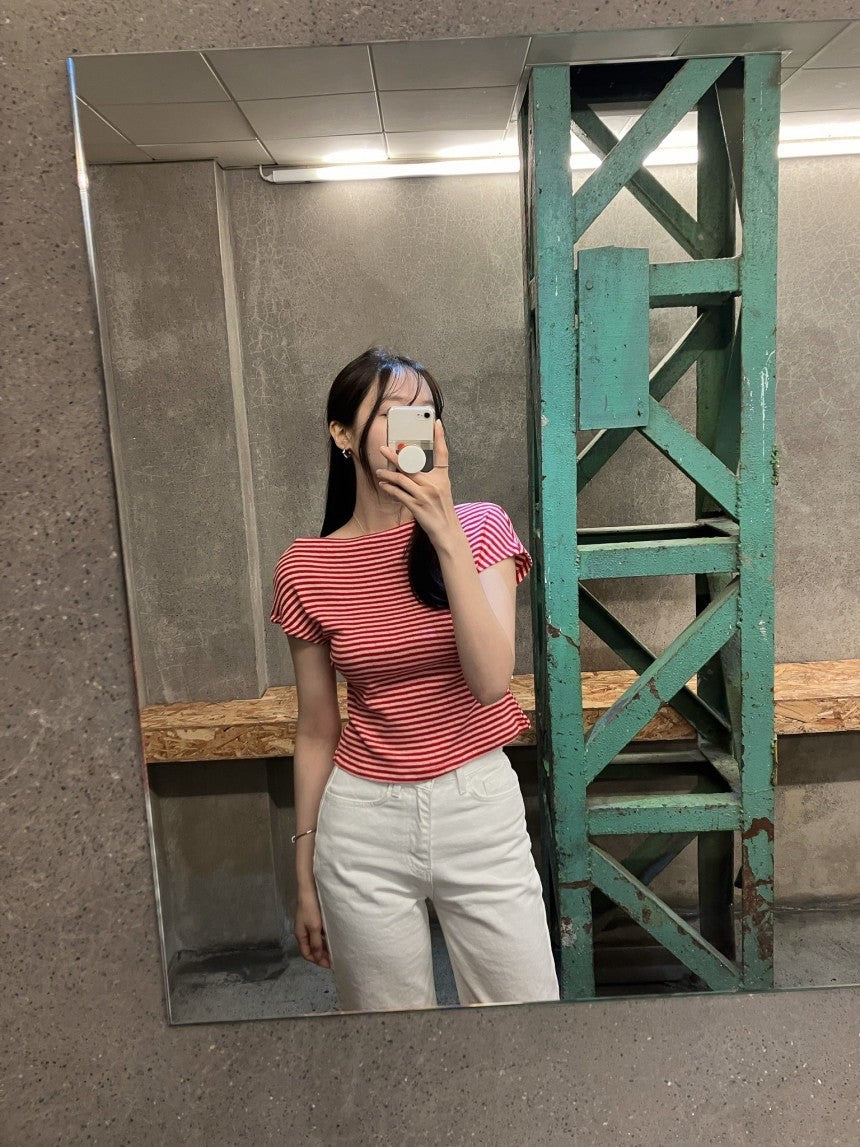 Oct. 簡約領 百搭露背短袖上衣 5色