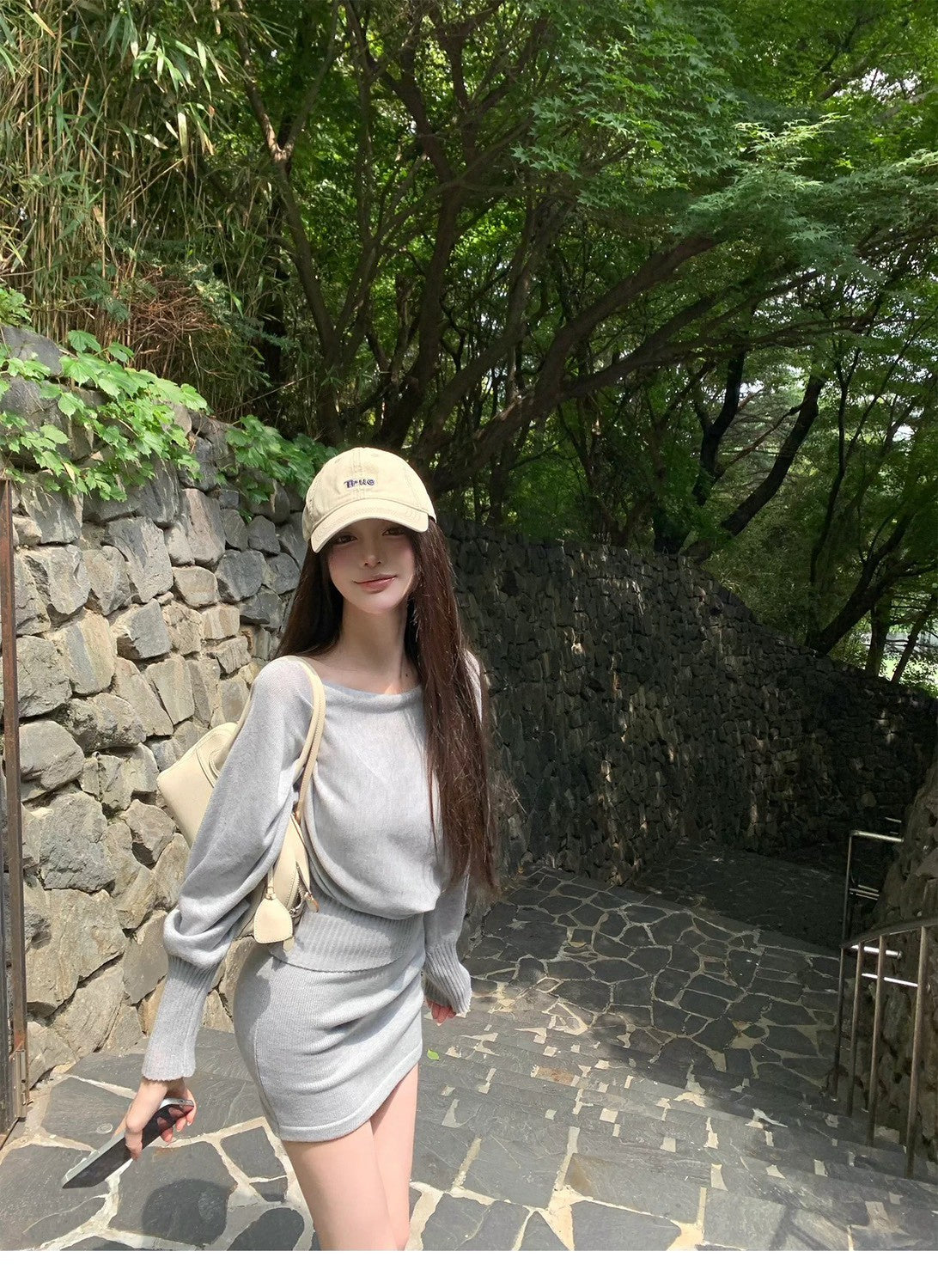 26Oct. Luna灰色系鬆弛感針織半裙套裝