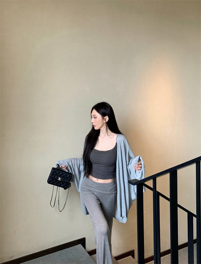 25Aug. 簡約搭鬆弛感一套選 灰色系