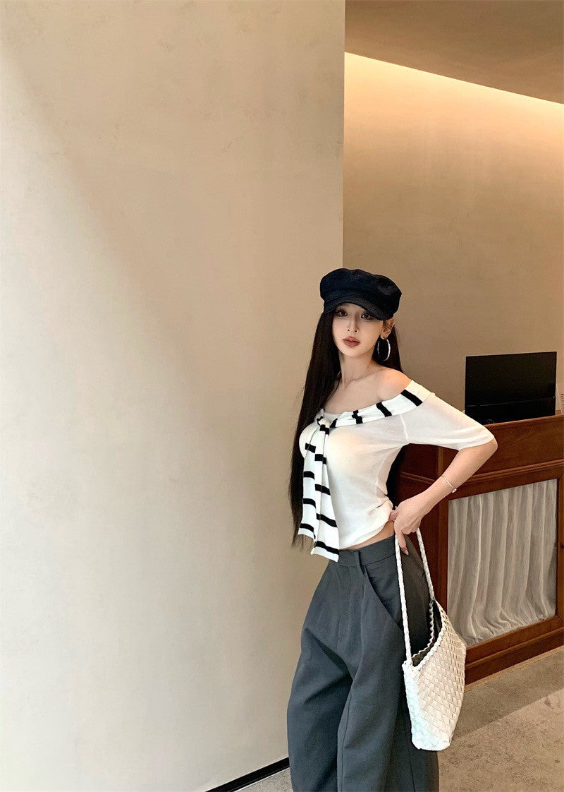 Jun. 時髦穿 針織綁帶一字領上衣 高腰灰色闊腿褲