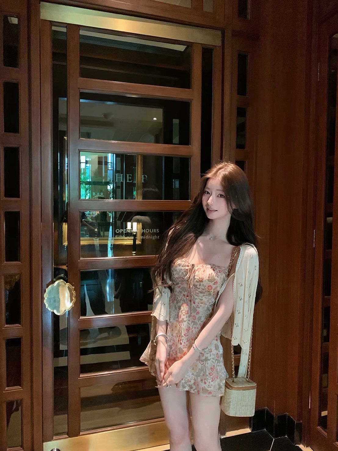 26Jun. 氣質繁花映夏碎花小短裙