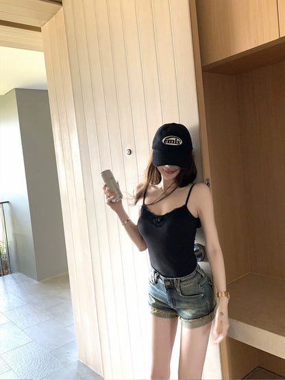26May. 復古拉滿 破壞感貓鬚紋短褲