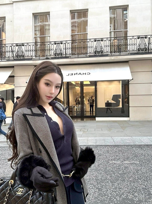 26Jan. 法式老錢 細膩polo排扣針織長袖上衣 白/藍