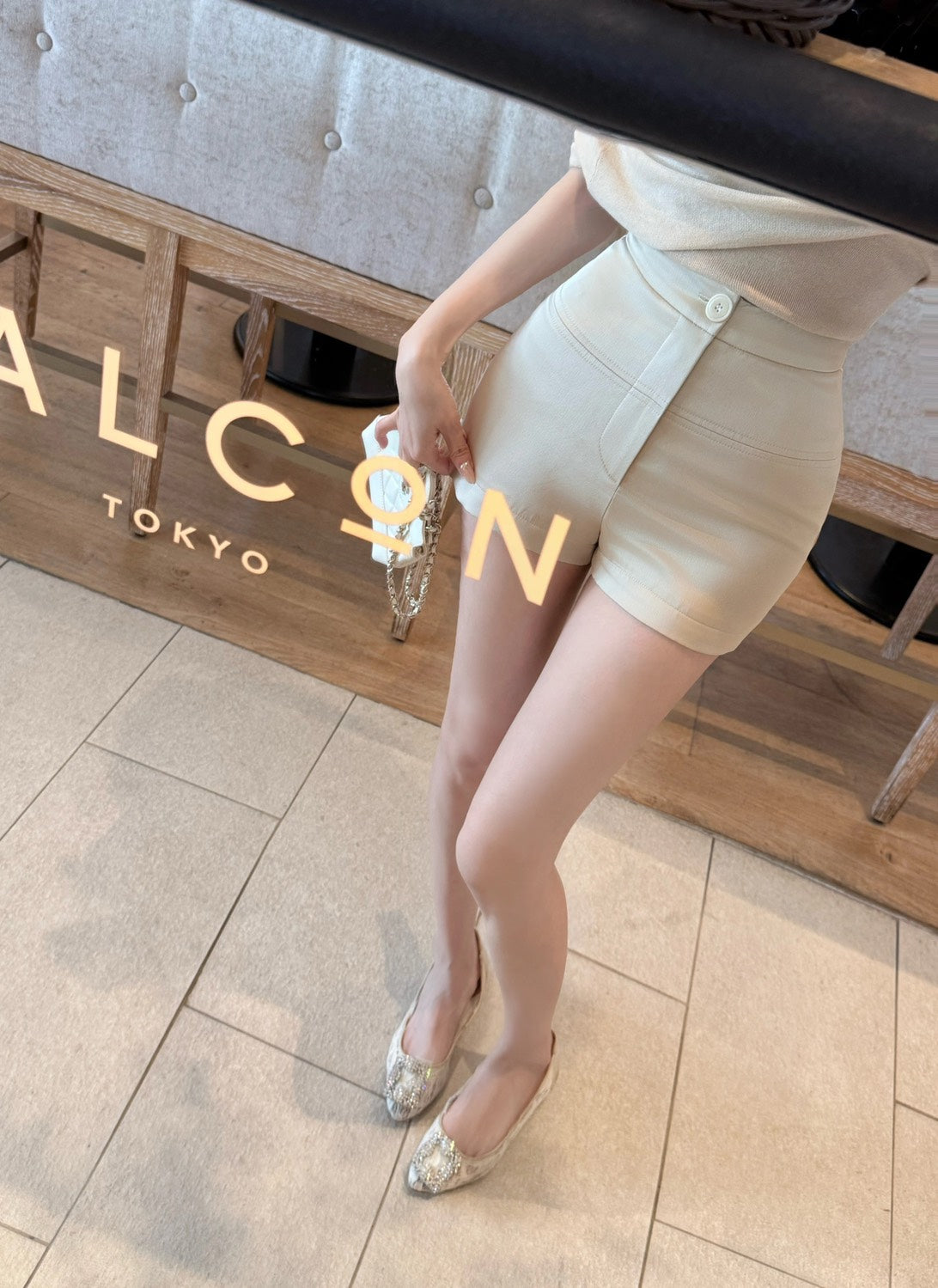 25Dec. 京都貴女法式輕奢米色針織開衫/緞面重工背心/修身米色短褲