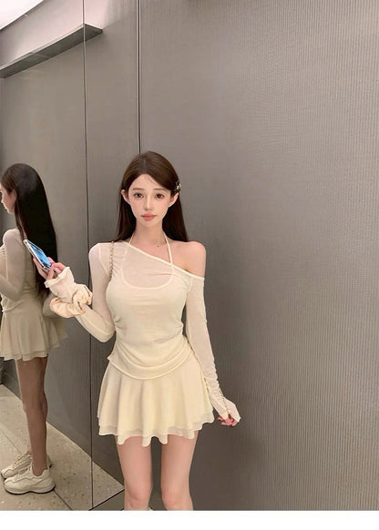 25Sep. 香霧白茶純欲掛脖上衣短裙3件套