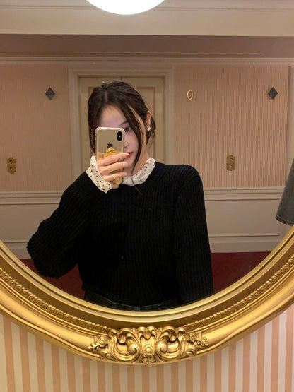 Aug. 後背縷空小心機 初秋針織長袖上衣 黑色