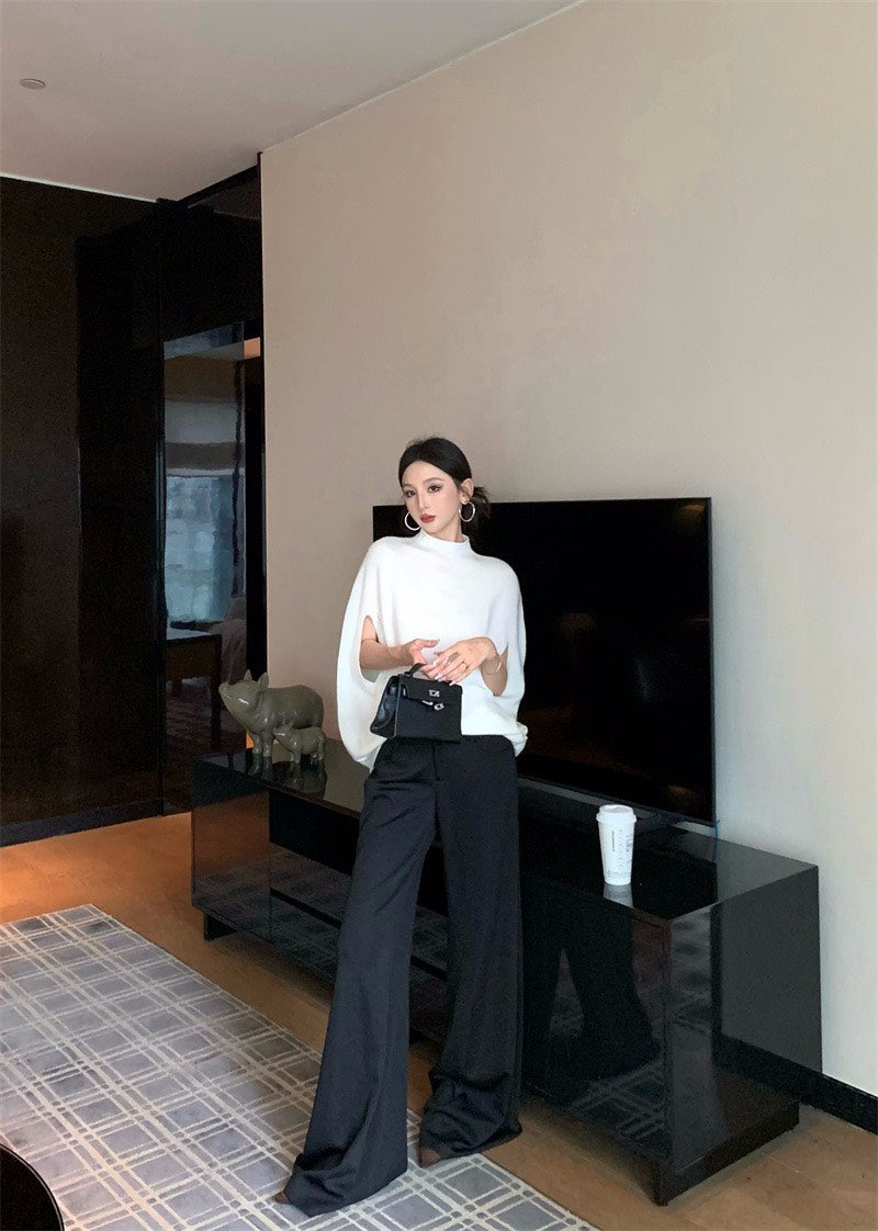 25Nov. 輕盈羊絨法式斗篷針織慵懶上衣 白