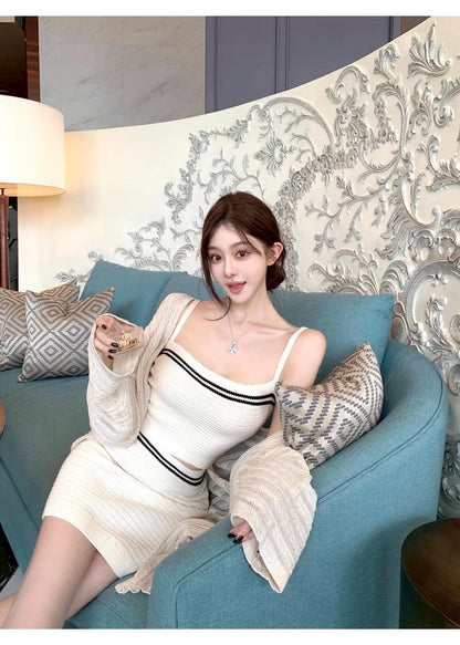 25Sep. 繆係乖乖拿捏純欲針織背心半身裙套裝