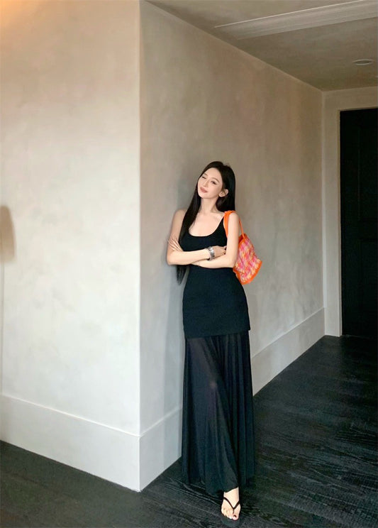 May. 安妮日記 氣質U領網紗拼接連身裙 黑