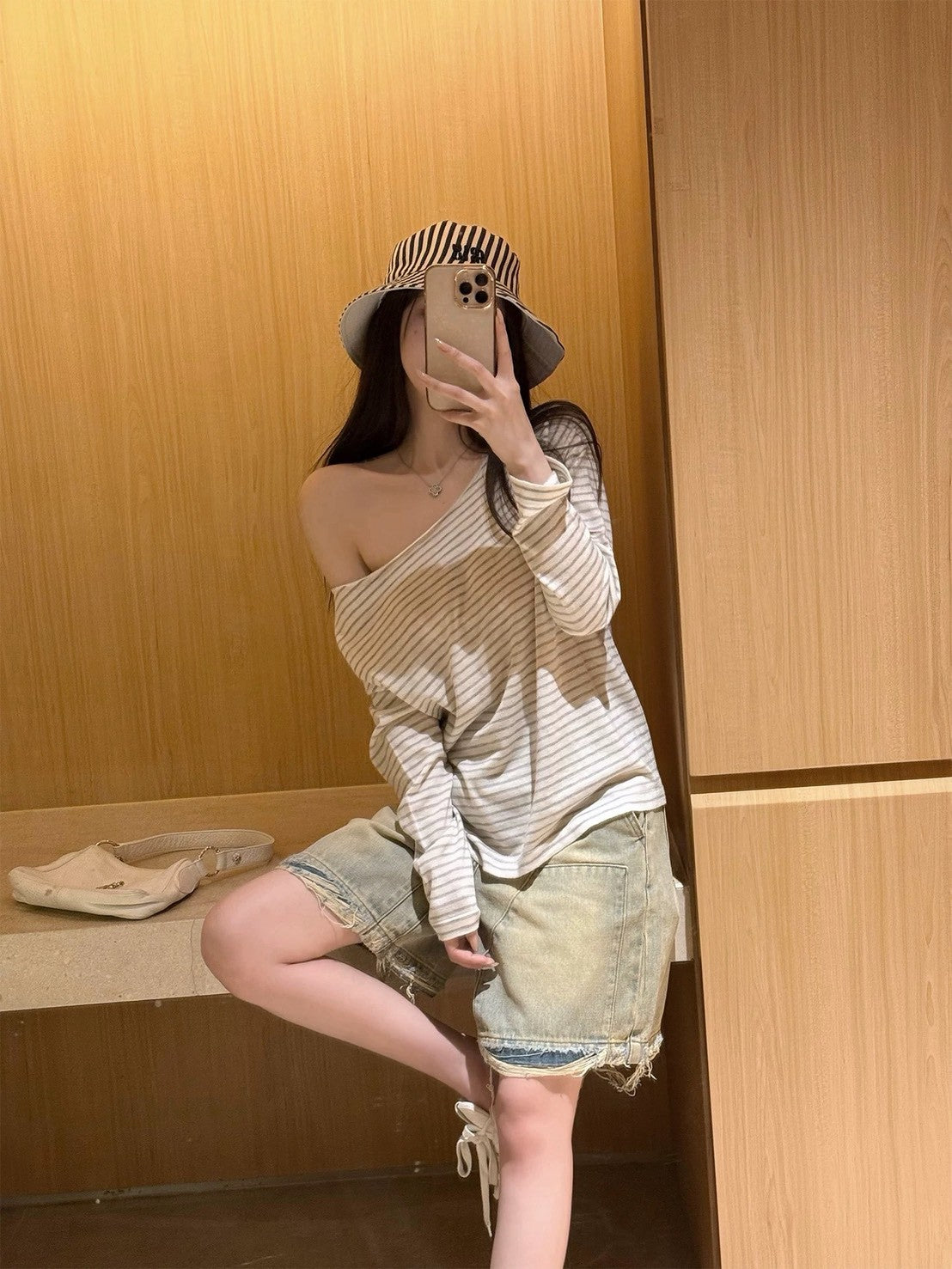 26May. 自由街美式做舊破壞感五分褲