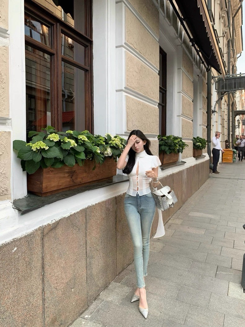 25Aug. guizi*性感縷空收腰飄帶上衣 白