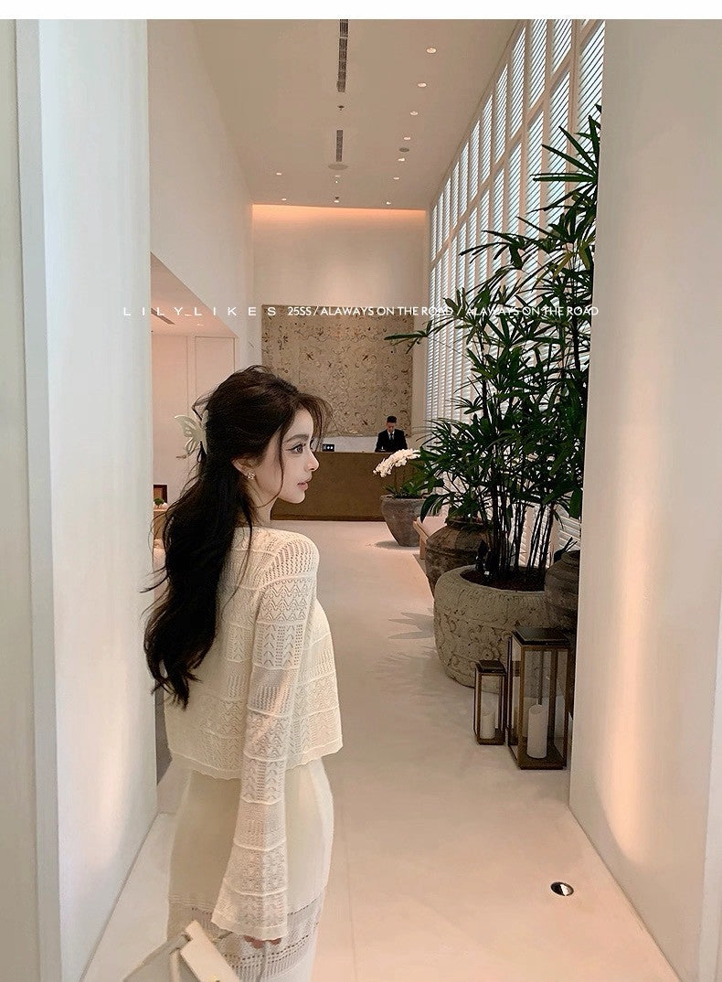 26Apr. 清爽溫柔 老錢度假針織罩衫連身裙套裝 杏/黑