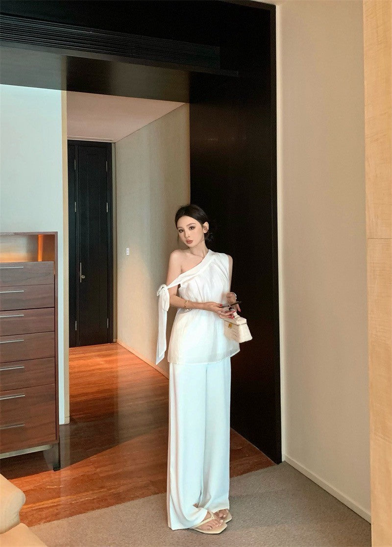 25Sep. 白天使斜肩綁帶上衣 白色休閒褲